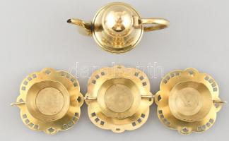 Art deco réz kávés készlet. Kiöntő alátéttel,pohártartók üvegbetét nélkül, alátéttel