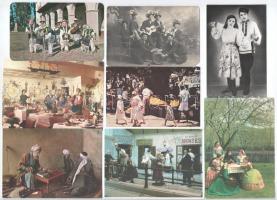 50 db MODERN népviseletes motívum képeslap / 50 modern folklore motive postcards