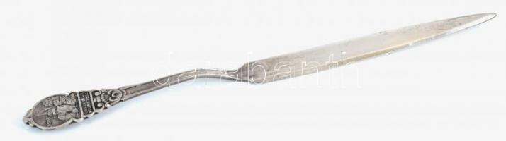 Ezüstözött levélbontó / süteményes kés (?), jelzett, kopásnyomokkal, h: 18,5 cm