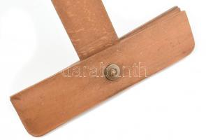 Fa fejes vonalzó műszaki rajztáblához, h: 130 cm