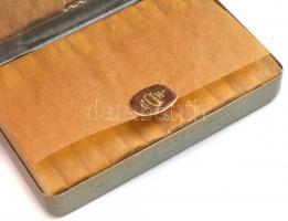 Pest szivarka fém dobozzal komplett tartalommal + 5 éves terv bontatlan csomag cigaretta