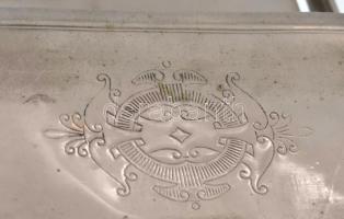 Régi fém cigarettatöltős dózni, 10,5×7×2 cm