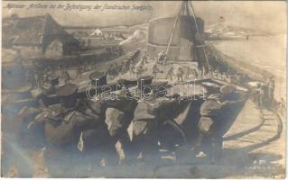 Matrosen-Artillerie bei der Befestigung der flandrischen Seeküste / WWI German Navy (Kaiserliche Marine) art postcard, mariners, artillery on the Flemish coast s: Poppe Folkerts (fl)
