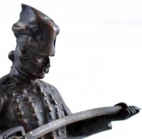 Kisfaludi Strobl Zsigmond (1884-1975): Huszár. Bronz, jelzett, m: 26 cm