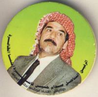 Irak DN "Szaddám Huszein" színes, nagyalakú, műanyag kitűző