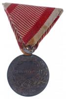 1917. "Károly Bronz Vitézségi Érem" Br kitüntetés mellszalagon. Szign.: Kautsch T:2 patina...