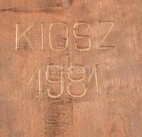 1981 KIOSZ faragott fa fej, 39×22 cm