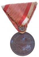 1914. "Ferenc József Bronz Vitézségi Érem (Der Tapferkeit)" Br kitüntetés mellszalaggal T:...