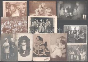 cca 1910-1940 Vegyes fotólap tétel, műtermi fotók, csoportképek, stb., 23 db, 9×14 cm