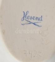 Herendi virágmintás porcelán tálka, kézzel festett, jelzett, a fülei javítottak, 9x6 cm