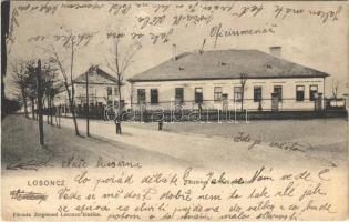 1913 Losonc, Lucenec; kaszárnya és tiszti pavilon. Kármán Zsigmond kiadása / military barrack and officers pavilion (Rb)