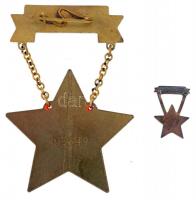 ~1950. "Kiváló dolgozó" Rákosi-címeres zománcozott fém kitüntetés, miniatűrrel, eredeti do...