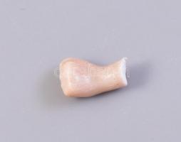 Herendi lovát fékező. lófékező csikós legény, kézzel festett, jelzett. sérült: kéz letört m 20 cm, h...