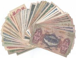 42db-os vegyes magyar, Korona-, Pengő- és Forint bankjegytétel T:III-IV