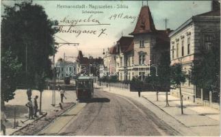1911 Nagyszeben, Hermannstadt, Sibiu; Schewisgasse / utca, villamos / street, tram