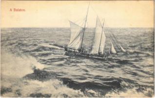 1910 Balaton, halász hajó. Divald Károly 1498-1908. (EK)