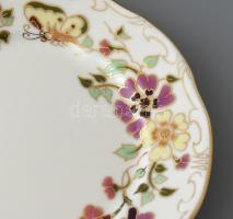 Zsolnay porcelán pillangó mintás süteményes készlet. Kézzel festett, jelzett, hibátlan. d: 17 cm, d:...