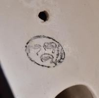 IDB jelzéssel asztali lámpa almaárus nénivel. Kézzel festett, jelzett, kis kopással