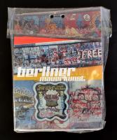 1989 Berlini fal egy darabja, tanúsítvánnyal