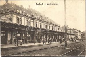 1918 Szolnok, vasútállomás. Vasúti Levelezőlapárusítás 7362