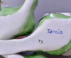 Herendi rózsa. Kézzel festett, jelzett, kis lepattanással 18x16 cm