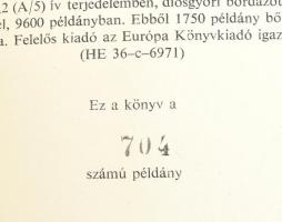 Arisztophanész vígjátékai. Ford.: Arany János. Helikon Klasszikusok. Bp., 1968, Magyar Helikon. Kiad...