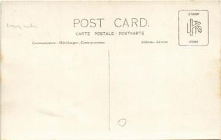 Nagyszeben, Hermannstadt, Sibiu; tér, Frieda Zimmerer üzlete, gyógyszertár, étterem, magyar lovas ka...