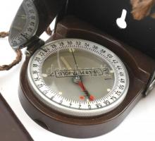 MOM Budapest 39/49M tájoló, dobozzal és fém vonalzóval, hibás