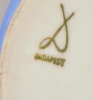 Drasche Budapest porcelán bonbonniere, kontúrmatricás, korának megfelelő állapotban, jelzett d: 7 cm