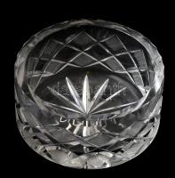 Bonbon tartó, hámozott és csiszolt kristály, korának megfelelő állapotban, d: 12 cm