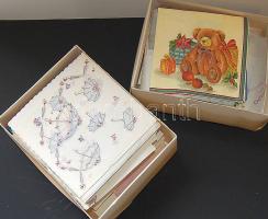 Több száz darabos szalvéta-gyűjtemény 2 cipősdobozban