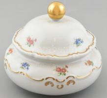 Wallendorf virágmintás porcelán bonbonier, részben kézzel festett, jelzett, kis kopásnyomokkal, d: 14 cm