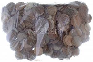 Római Birodalom ~530g Br és Cu érmetétel a III-IV. századból T:3,3-
Roman Empire ~530g Br and Cu co...