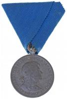 1940. Erdélyi részek felszabadulásának emlékére Zn emlékérem eredeti mellszalaggal. Szign.: BERÁN L. T:2 Hungary 1940. Commemorative Medal for the Liberation of Transylvania Zn medal with original ribbon. Sign.: BERÁN L. C:XF NMK 428.