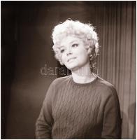 cca 1966 Moór Marianna (1943) és Latinovits Zoltán (1931-1976) színészekről készült portrék és közös...