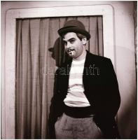 cca 1966 Moór Marianna (1943) és Latinovits Zoltán (1931-1976) színészekről készült portrék és közös...