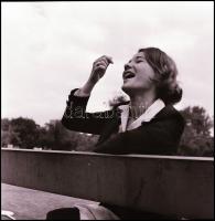 cca 1968 Törőcsik Mari (1935-1921) színésznőről készült felvételek, Kotnyek Antal (1921-1990) budape...