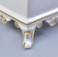 Herendi csipkebogyó mintás illatmécses tartó. Kézzel festett, jelzett, hibátlan. 12x13 cm