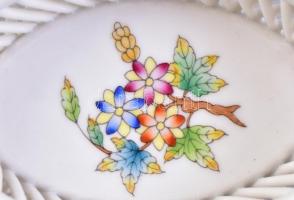 Herendi Viktória mintás fonott tálka. Kézzel festett, jelzett, jelzett, hibátlan. 9,5x7 cm