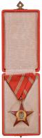 1949. "A Magyar Népköztársasági Érdemérem arany fokozata" aranyozott, zománcozott bronz ki...
