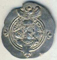 Ókor/Szaszanida Birodalom II.Khusro 591-628. Drachma Ag T:2 perem kitörés