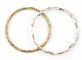 2 db zománcozott karperec, d: 6 cm