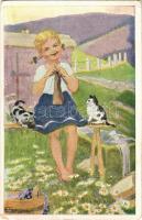 1925 Children art postcard, girl with cats. Serie Sonnige Kindheit s: F. Schenkel (kopott sarkak / worn corners)