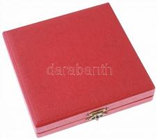 Szabó Tamás (1952-) 2000. "A Magyar Millennium emlékére - Gyöngyös, 2000." kétoldalas, ezü...