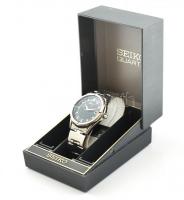Seiko kvarc óra, gyári dobozában, fekete számlapos, jó állapotú, működik. d: 37mm