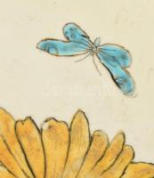 Schütz Cilli lapos falitál, virág díszítéssel, kézzel festett mázas fajansz, jelzett, erős kopásnyom...