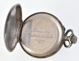 Ezüst (Ag). Dupla fedeles női zsebóra ezüst tokban, egész felületén figurális, niellós és aranyozott...