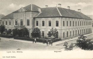 Liptószentmiklós County house
