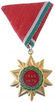 1970. Felszabadulási Jubileumi Emlékérem aranyozott, zománcozott Br kitüntetés mellszalagon T:2 Hungary 1970. Liberation Jubilee Medal golded, enamelled Br decoration with ribbon C:XF NMK 712.