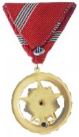 1957. "Kiváló Szolgálatért Érdemérem" aranyozott, zománcozott kitüntetés, mellszalagon T:2...